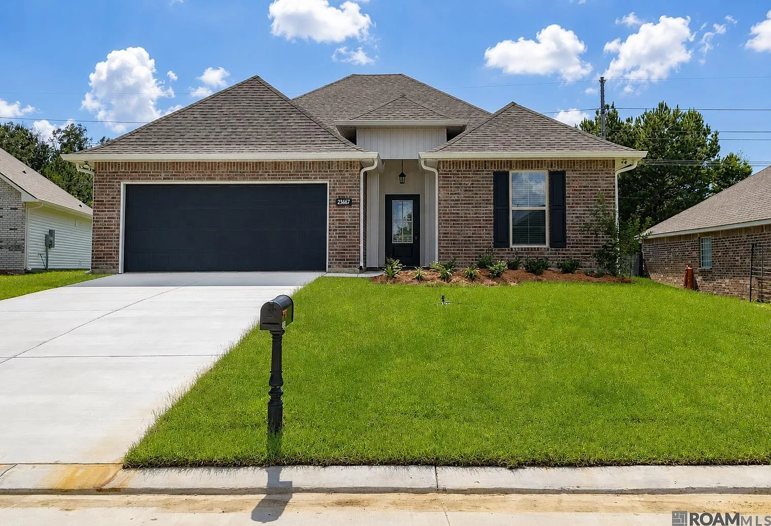3 bed, 1649 sqft, $1,850 — Photo 1