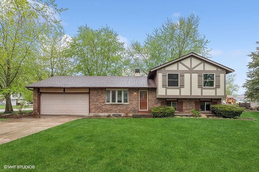 1st image of 101 Windridge Dr