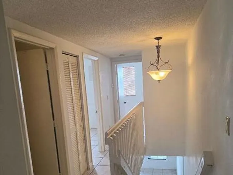 9187 Fontainebleau Blvd #Townhouse 419 — Photo 8
