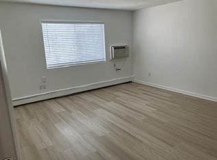 172 Summer St APT 11, Waltham, MA 02452
