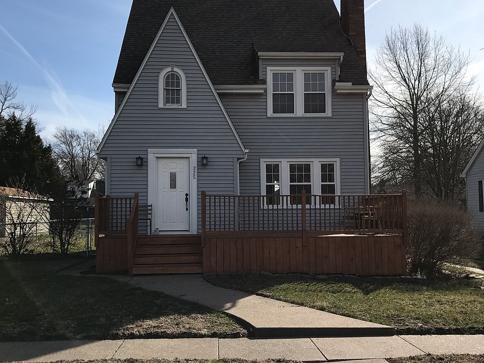 Front of house