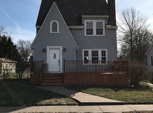 225 N Downey St, Walcott, IA 52773