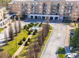 2504 Rutherford Rd #508, Vaughan, ON L4K5N5