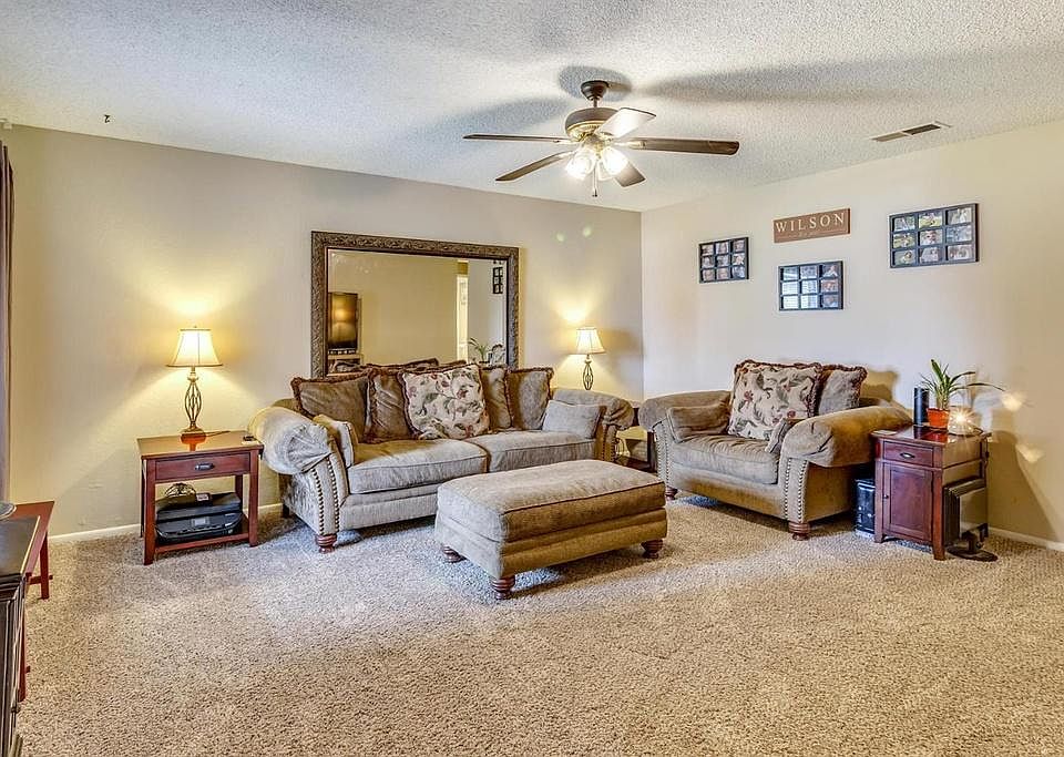 1st image of 1135 Lorene Ave