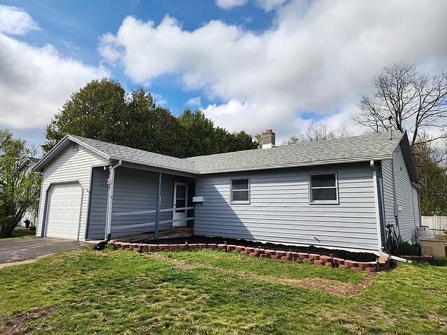 1st image of 62 Cedar Ct