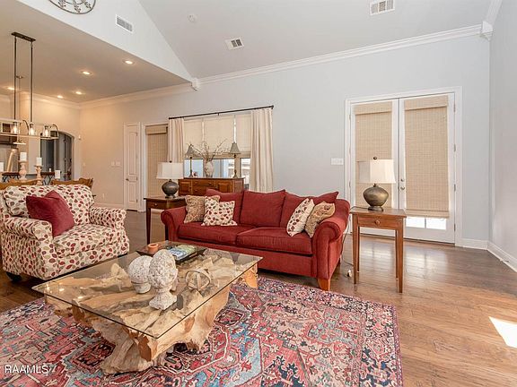 5th image of 112 Deysbrook Ln