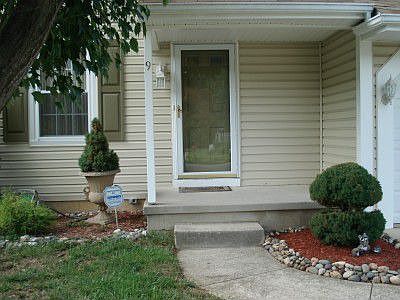 Overhang Porch