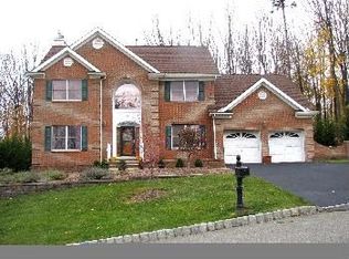 5 Elwell Ave, Budd Lake, NJ 07828