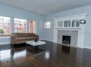 7336 S Luella Ave, Chicago, IL 60649
