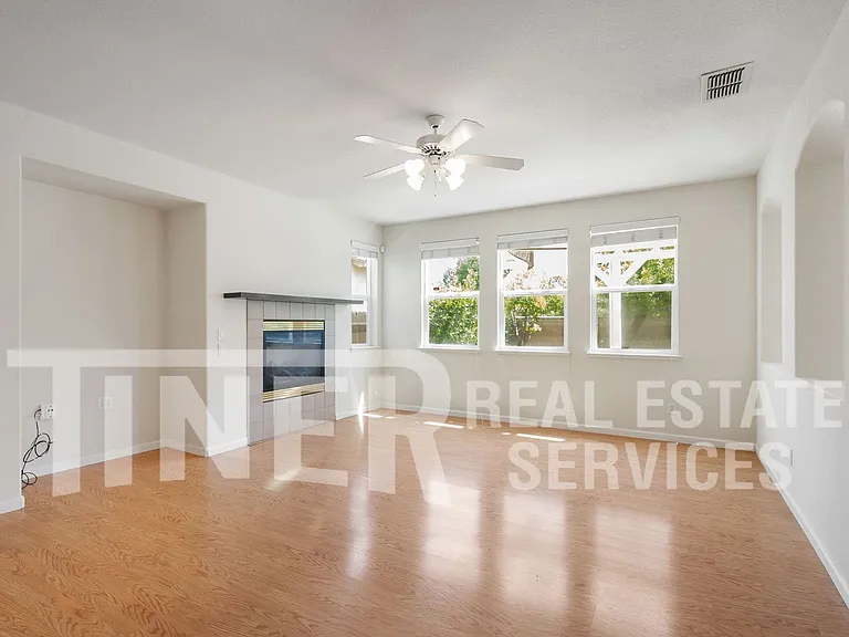 10928 Bianco Way — Photo 2