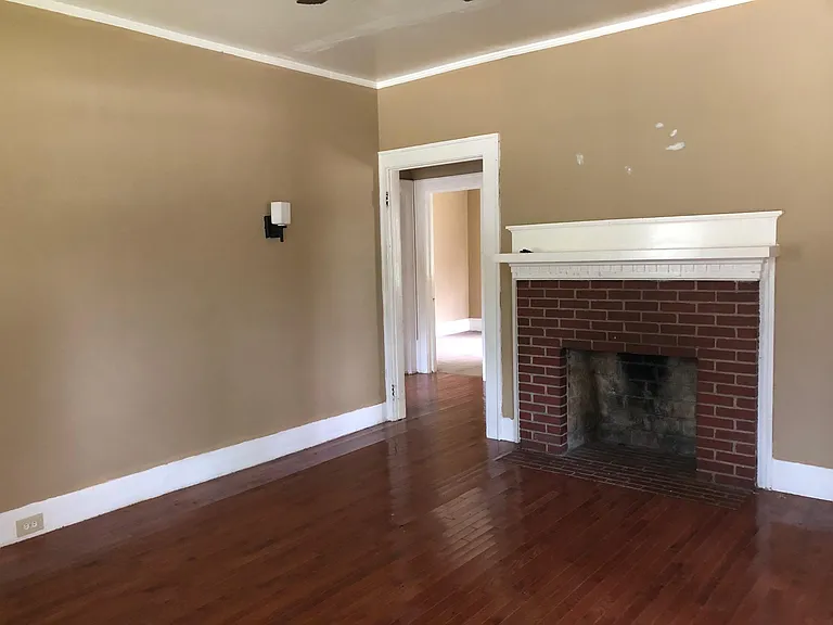 1278 Patterson St — Photo 5