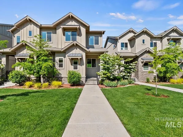 2381 E Warm Springs Ave, Boise, ID 83712