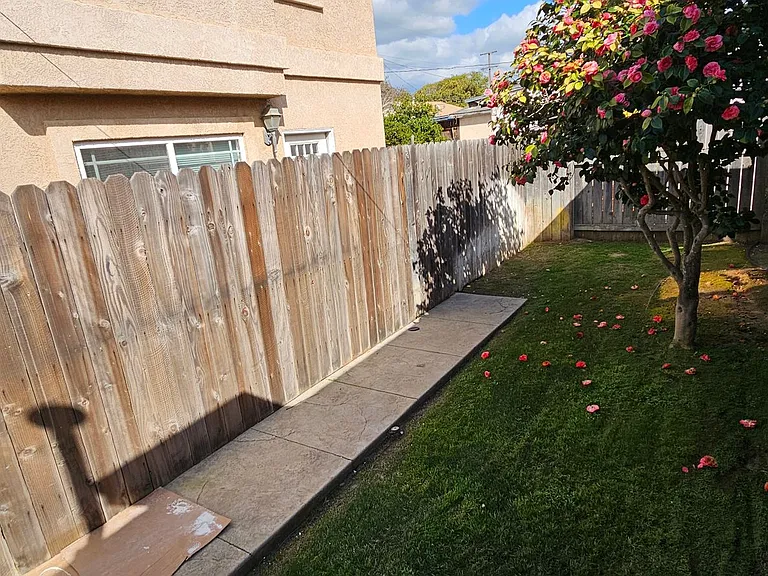609 E Central Ave — Photo 21