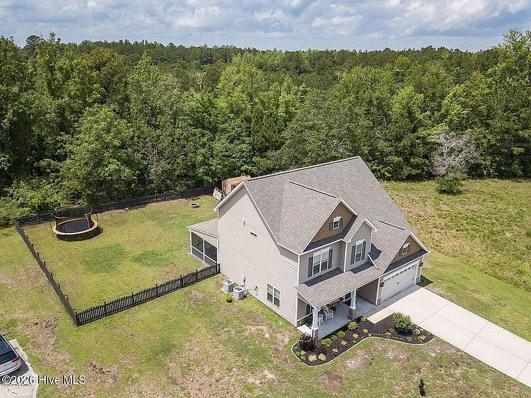 213 Willas Ct — Photo 12
