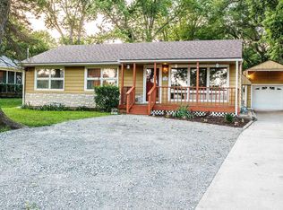 1140 NW 35th St, Topeka, KS 66618