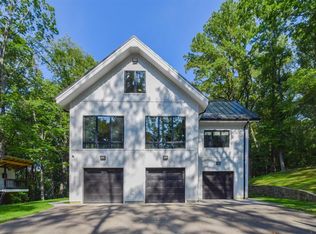 6980 Hidden Woods Dr, Roanoke, VA 24018