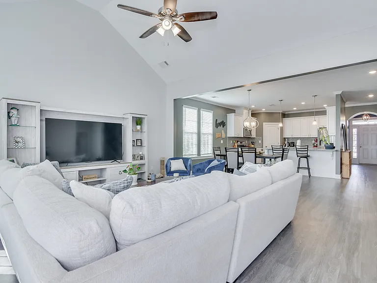 868 Williford Run Dr — Photo 17