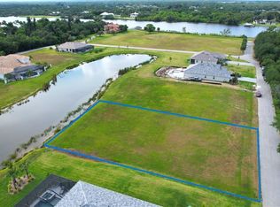 17140 Serengeti Cir, Alva, FL 33920