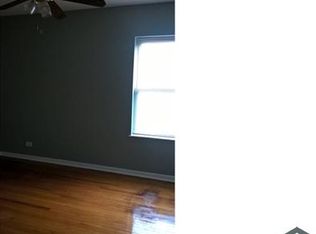 7541 S Kingston Ave APT 3A, Chicago, IL 60649