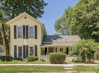 409 N Calhoun St, South Whitley, IN 46787