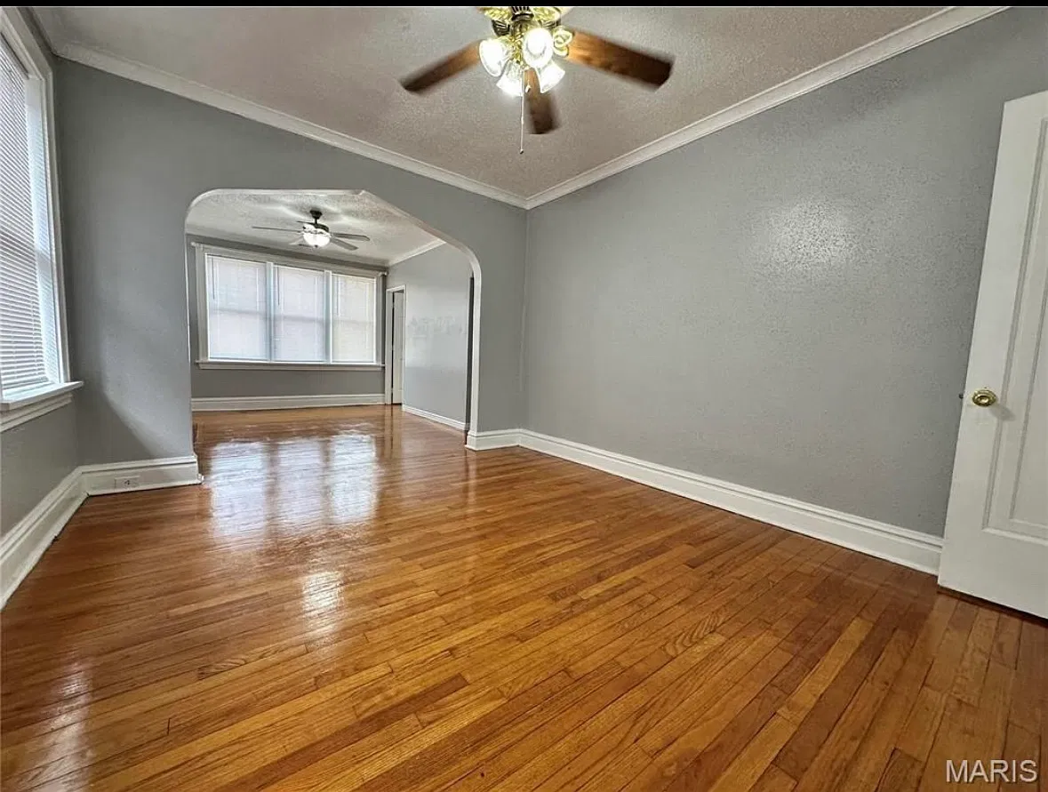 3 bed, 1150 sqft, $1,600 — Photo 2