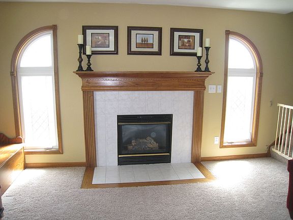 5th image of 8884 Amy Leigh Ln