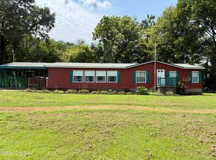915 Don Hurley Rd, Dyersburg, TN 38024