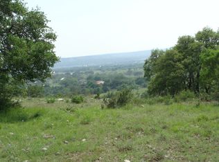 10 S Spies Ridge Dr, Fredericksburg, TX 78624