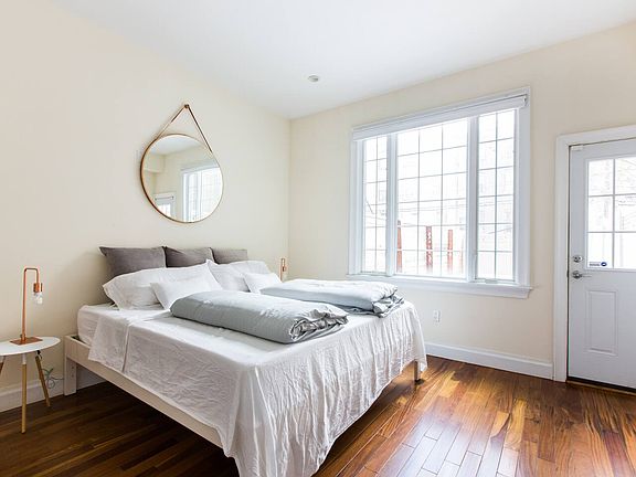 5th image of 49 Irving Pl #1
