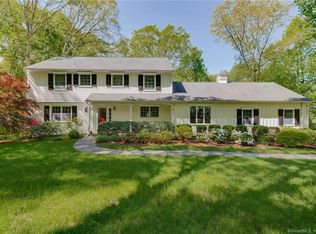 114 Colonial Rd, New Canaan, CT 06840