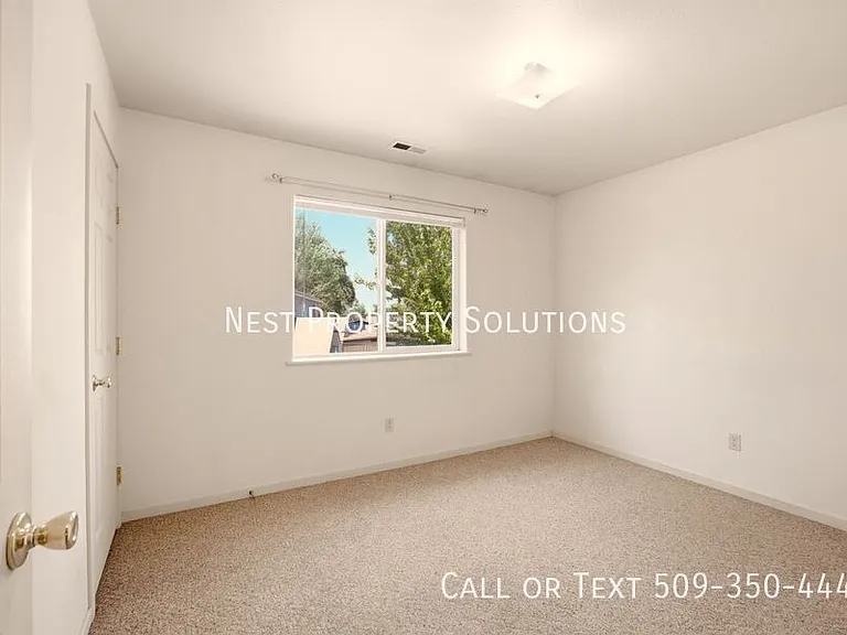 1818 W Crouse St #1 — Photo 14