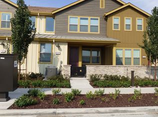 560 Sandalwood Dr, Livermore, CA 94551