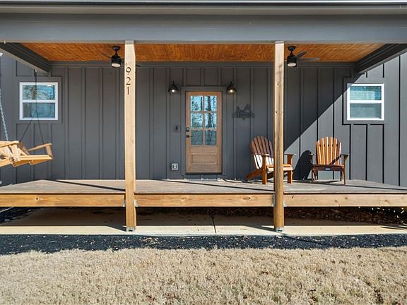 5th image of 921 Aurora Ln