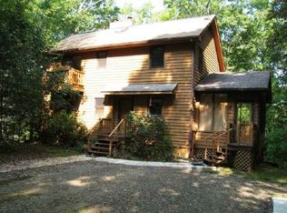 35 Holly Bush Ln, Murphy, NC 28906