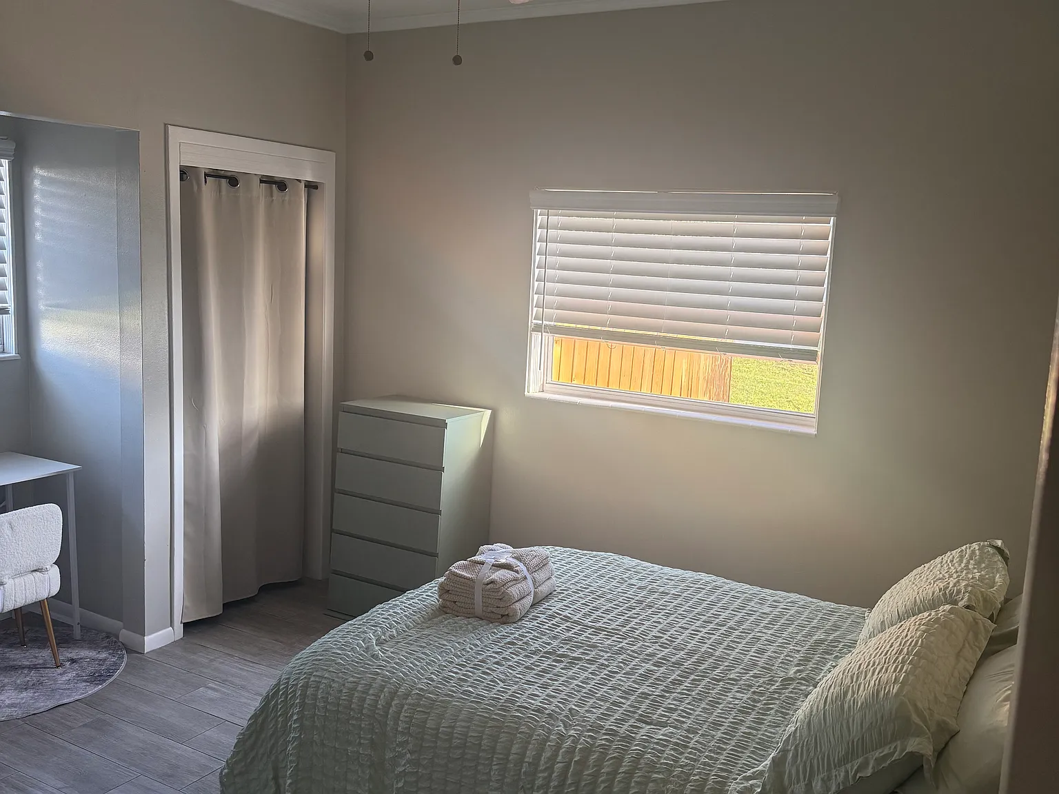 3 bed, 1147 sqft, $3,750 — Photo 3