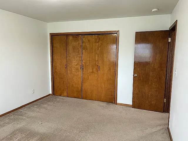 1205 E Indiana St — Photo 14