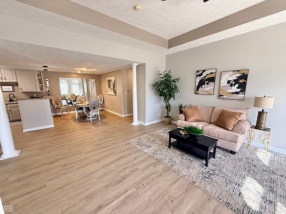 4th image of 4705 Bridgefield Dr