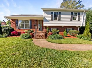 1942 Townsend Ave, Charlotte, NC 28205