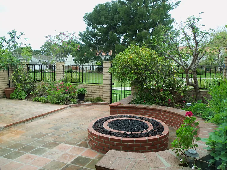 67 Acacia Tree Ln — Photo 6