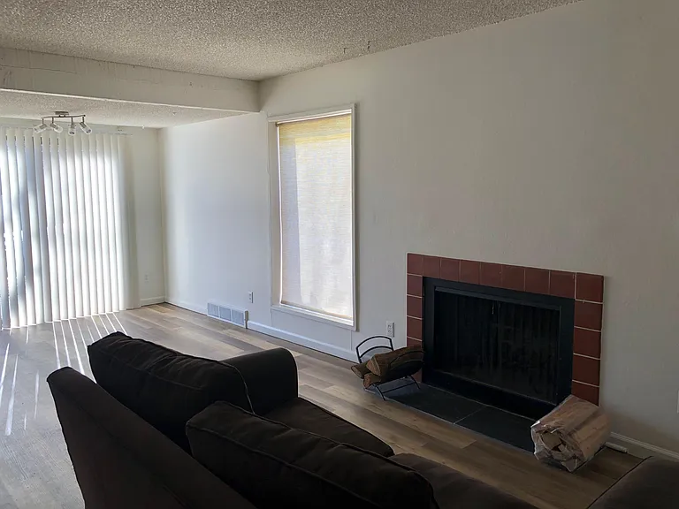 2370 Folsom St #C — Photo 10