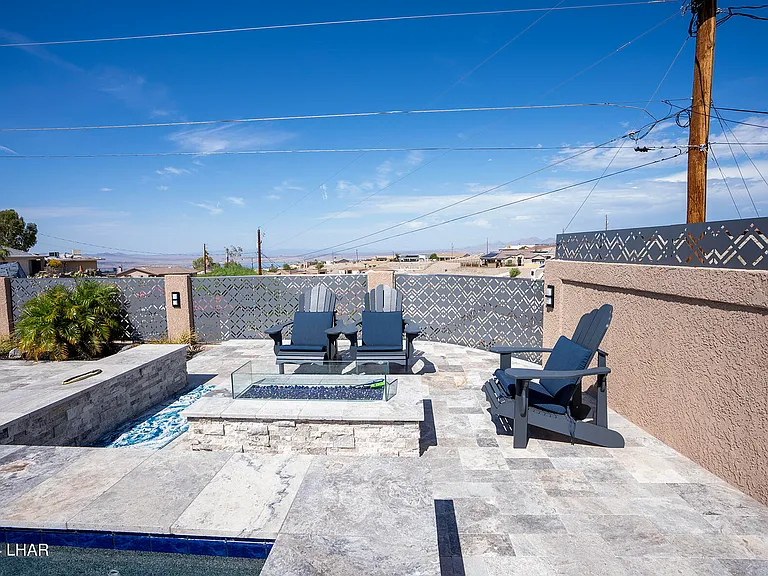 3761 Hiawatha Dr — Photo 6