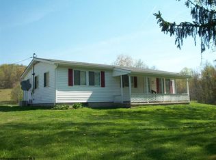 1114 Peadittle Rd, Moatsville, WV 26405