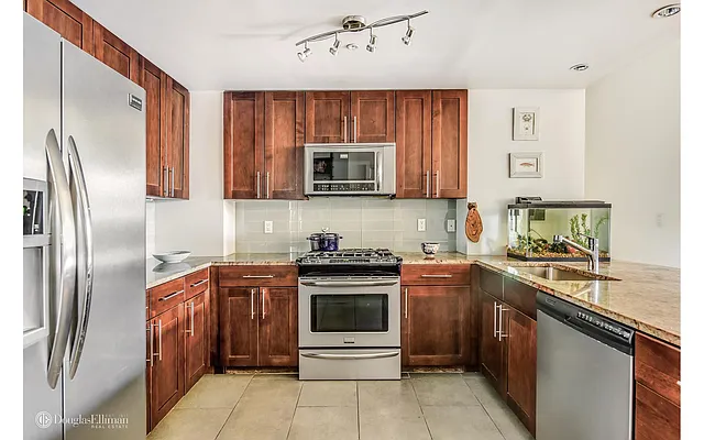 Sold by Douglas Elliman | media 19