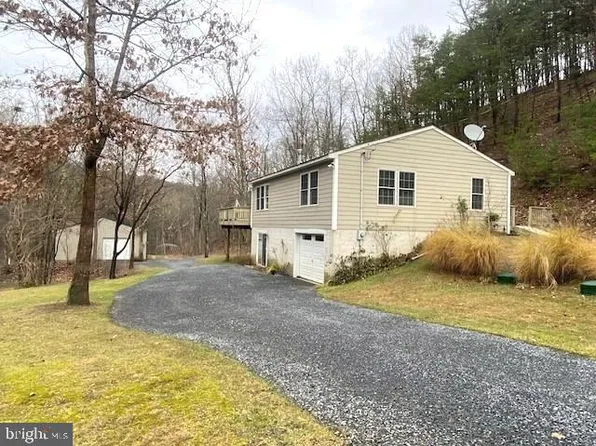 3837 Graces Cabin Rd, Springfield, WV 26763
