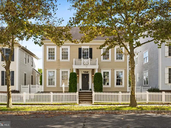 1158 Lake Dr E, Trenton, NJ 08691