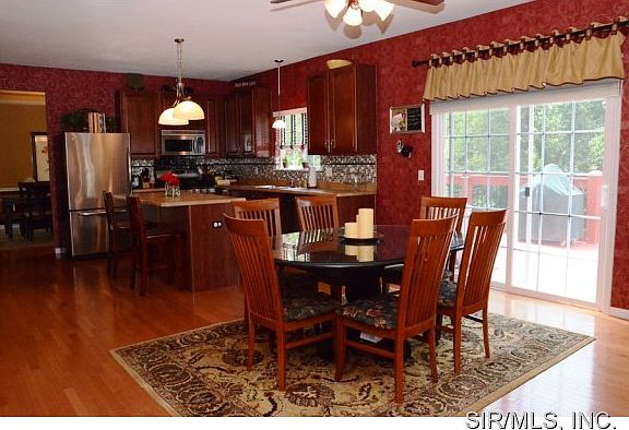 4th image of 1209 Preswyck Dr
