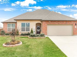 796 Lakeshore Village Dr, Slidell, LA 70461