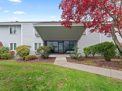 137 Florence Road #1B, Branford, CT, 06405