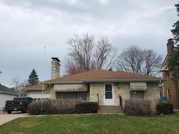 1009 Orange Ave E, Saint Paul, MN 55106