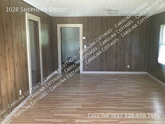 4th image of 1028 Shepherd St